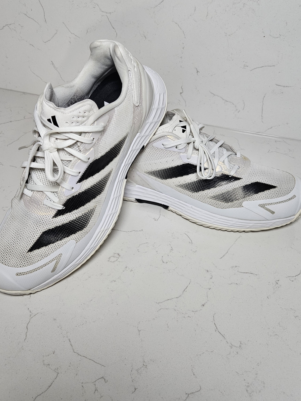 Adidas Men's Defiant Speed 2 Tennis Shoes Size 9